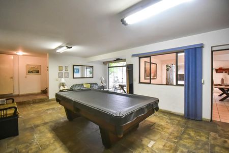 Casa à venda com 650m², 4 quartos e 9 vagasEspaço de Jogos