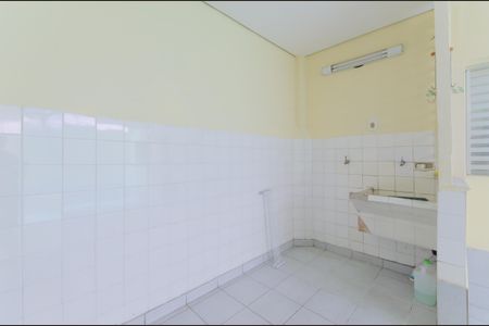 Casa para alugar com 165m², 3 quartos e 2 vagas Casa para alugar com 165m², 3 quartos e 2 vagasÁrea de Serviço