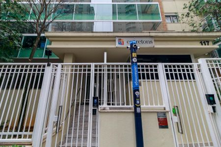 Apartamento à venda com 169m², 3 quartos e 3 vagasFachada