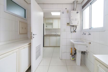 Apartamento à venda com 169m², 3 quartos e 3 vagasÁrea de Serviço