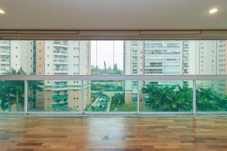 Apartamento à venda com 169m², 3 quartos e 3 vagasVaranda da Sala 1