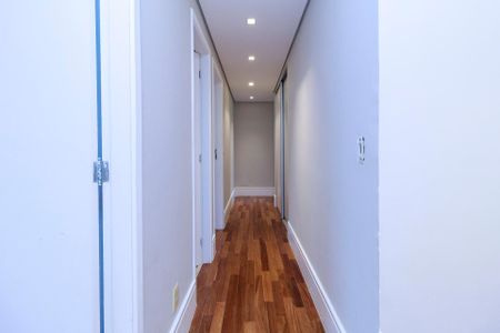 Apartamento à venda com 169m², 3 quartos e 3 vagasCorredor