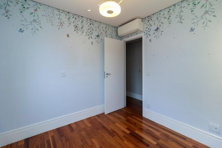 Apartamento à venda com 169m², 3 quartos e 3 vagasSuíte 2