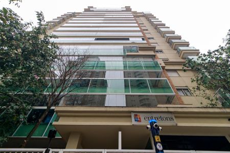 Apartamento à venda com 169m², 3 quartos e 3 vagasFachada