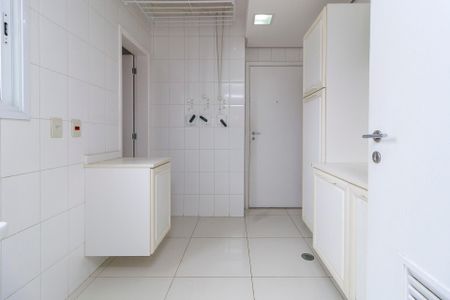 Apartamento à venda com 169m², 3 quartos e 3 vagasÁrea de Serviço