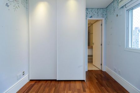 Apartamento à venda com 169m², 3 quartos e 3 vagasSuíte 2
