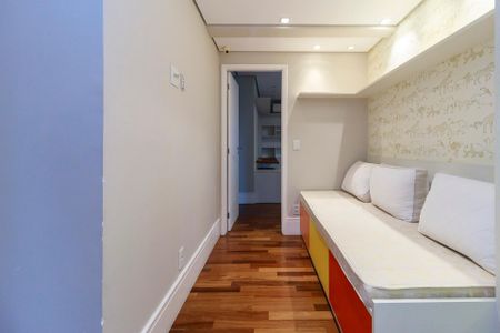 Apartamento à venda com 169m², 3 quartos e 3 vagasSala 2