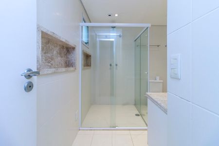 Apartamento à venda com 169m², 3 quartos e 3 vagasBanheiro da Suíte 1