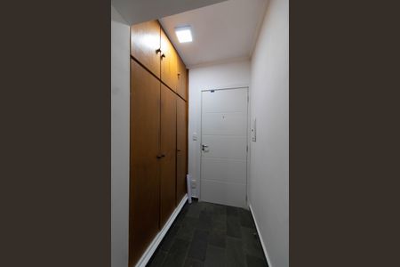 Sala de apartamento para alugar com 1 quarto, 48m² em Centro, Campinas