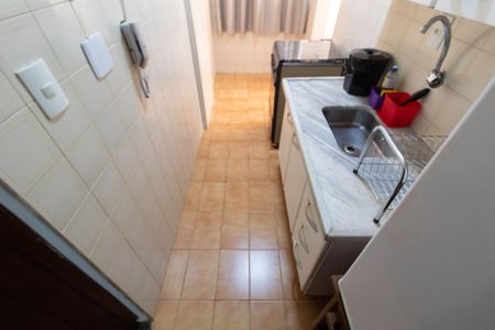 Apartamento à venda com 48m², 1 quarto e sem vaga Apartamento à venda com 48m², 1 quarto e sem vagaCozinha