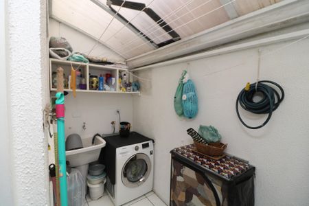 Casa de condomínio para alugar com 82m², 3 quartos e 1 vagaÁrea de Serviço