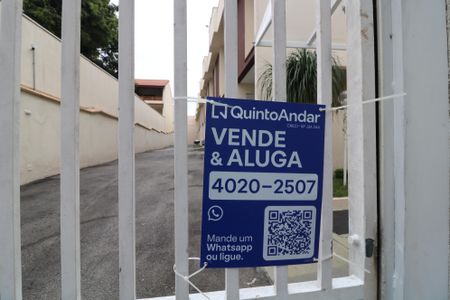 Casa de condomínio para alugar com 82m², 3 quartos e 1 vagaFachada