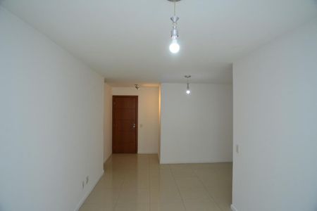 Apartamento à venda com 132m², 4 quartos e 3 vagasSala