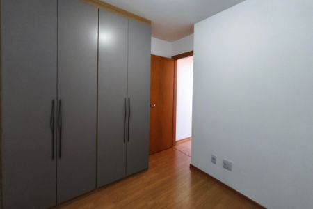 Apartamento à venda com 43m², 2 quartos e 1 vagaQuarto 2