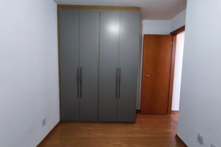 Apartamento à venda com 43m², 2 quartos e 1 vagaQuarto 2