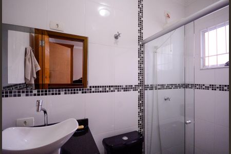 Casa à venda com 150m², 3 quartos e 2 vagas Casa à venda com 150m², 3 quartos e 2 vagasBanheiro do Quarto 2