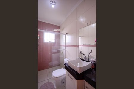 Casa à venda com 150m², 3 quartos e 2 vagas Casa à venda com 150m², 3 quartos e 2 vagasBanheiro do Quarto 1