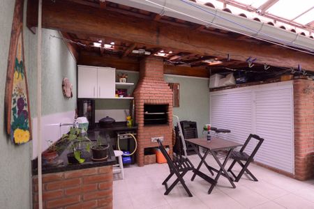 Casa à venda com 150m², 3 quartos e 2 vagas Casa à venda com 150m², 3 quartos e 2 vagasÁrea de Lazer