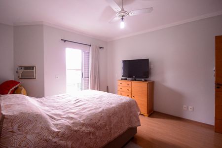 Casa à venda com 150m², 3 quartos e 2 vagas Casa à venda com 150m², 3 quartos e 2 vagasQuarto 3 - Suite