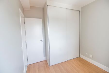 Apartamento à venda com 70m², 3 quartos e 2 vagasQuarto 2