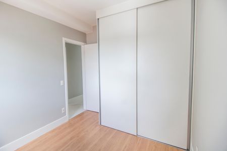Apartamento à venda com 70m², 3 quartos e 2 vagasQuarto 2