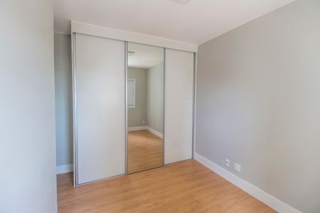 Apartamento à venda com 70m², 3 quartos e 2 vagasSuíte