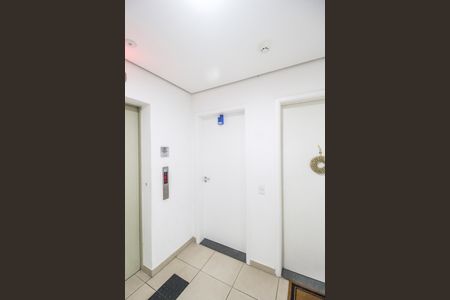 Apartamento à venda com 70m², 3 quartos e 2 vagasEntrada