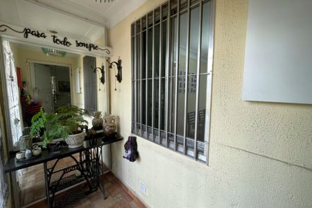 Casa à venda com 118m², 3 quartos e 1 vagaEntrada 