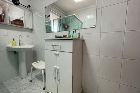 Casa à venda com 118m², 3 quartos e 1 vagaBanheiro