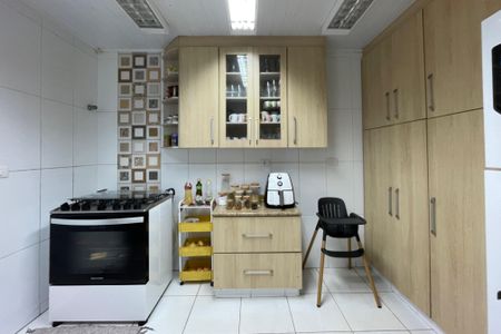 Casa à venda com 118m², 3 quartos e 1 vagaCozinha - Armários