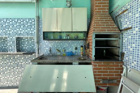 Casa à venda com 118m², 3 quartos e 1 vagaChurrasqueira