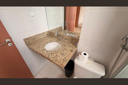 Banheiro da Suíte de apartamento para alugar com 2 quartos, 57m² em Setor Bueno, Goiânia