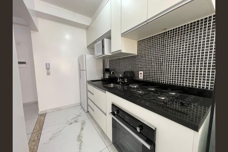 Apartamento à venda com 47m², 2 quartos e 1 vaga Apartamento à venda com 47m², 2 quartos e 1 vagaCozinha