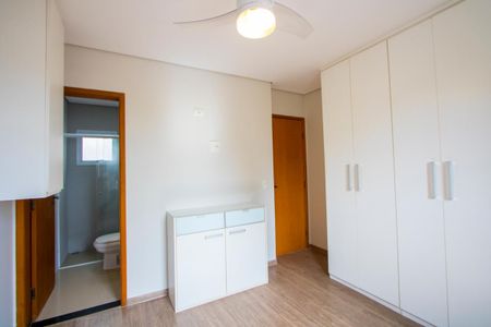 Apartamento à venda com 145m², 3 quartos e 2 vagasSuíte 3