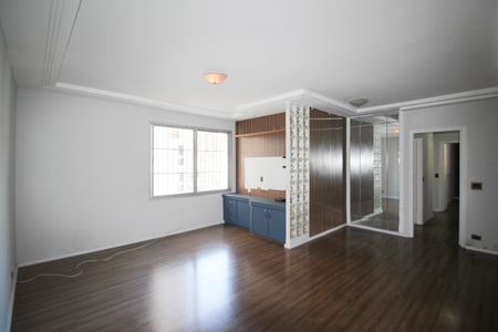 Sala de apartamento para alugar com 3 quartos, 103m² em Vila Uberabinha, São Paulo