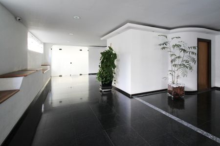 Apartamento para alugar com 103m², 3 quartos e 1 vagaHall