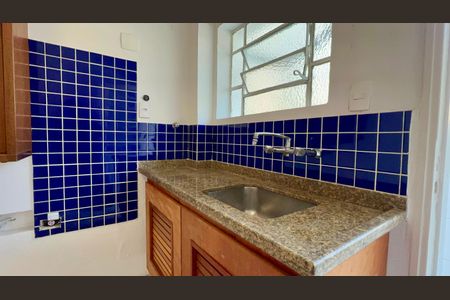 Apartamento à venda com 80m², 2 quartos e 1 vaga Apartamento à venda com 80m², 2 quartos e 1 vagaCozinha