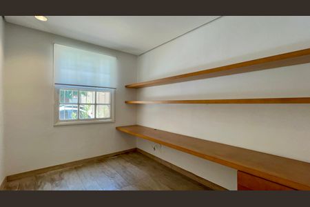 Apartamento à venda com 80m², 2 quartos e 1 vaga Apartamento à venda com 80m², 2 quartos e 1 vagaQuarto