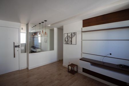 Apartamento para alugar com 50m², 2 quartos e 1 vagaSala