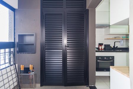 Apartamento para alugar com 57m², 2 quartos e 1 vagaÁrea de Serviço