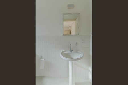 Casa de condomínio para alugar com 100m², 3 quartos e sem vagaBanheiro da Suíte 1