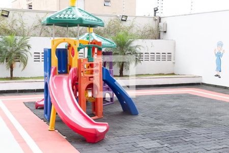Apartamento para alugar com 71m², 2 quartos e 1 vagaÁrea comum - Playground