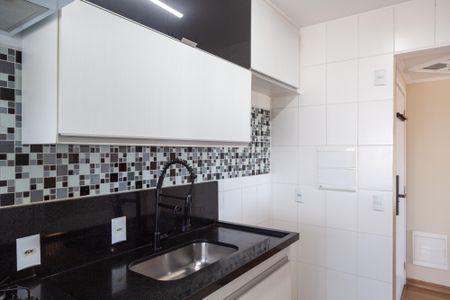 Apartamento para alugar com 71m², 2 quartos e 1 vagaCozinha