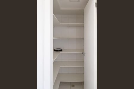 Apartamento para alugar com 71m², 2 quartos e 1 vagaCozinha