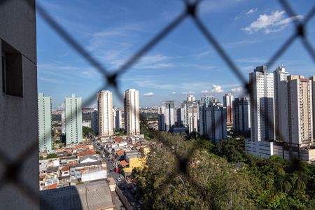 Apartamento para alugar com 71m², 2 quartos e 1 vagaÁrea de Serviço - vista