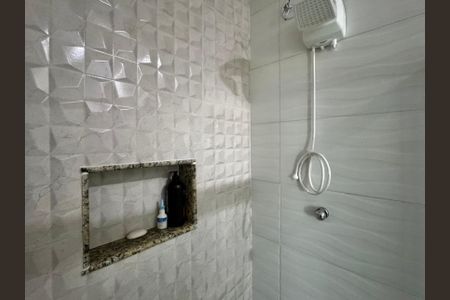 Casa de condomínio à venda com 220m², 4 quartos e 1 vagaSuíte 3 - Banheiro