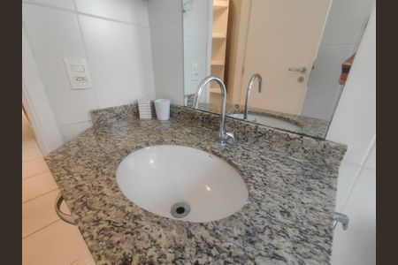 Apartamento à venda com 85m², 3 quartos e 1 vagaBanheiro da Suíte