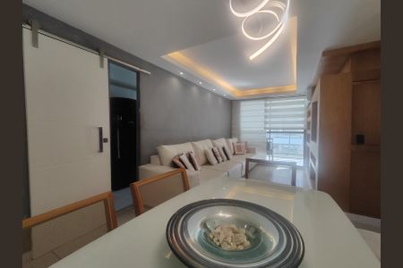 Apartamento à venda com 85m², 3 quartos e 1 vagaSala