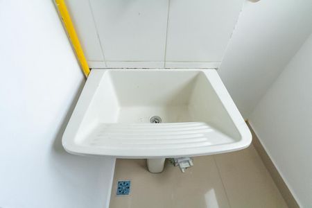 Apartamento para alugar com 54m², 3 quartos e 1 vagaÁrea de Serviço