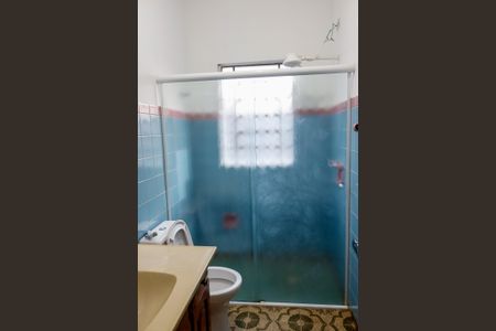 Casa à venda com 200m², 3 quartos e 1 vaga Casa à venda com 200m², 3 quartos e 1 vagaBanheiro